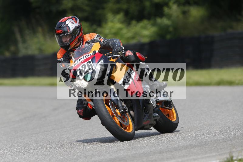 /25 10.06.2025 MaxRacing ADR/Gruppe gruen/126